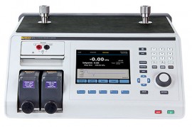 Fluke 2271A-N-G2M/BG200K Pneumatic Pressure Calibrator Kit, 2MPa &amp; 200kPa gauge-