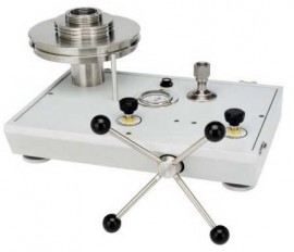 Fluke P3031-BAR Gas Deadweight Tester, Liquid Lubricated, 1 to 70bar-