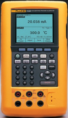 Fluke 743B Documenting Process Calibrator-